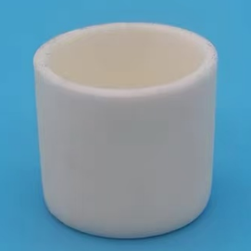99%氧化鋁圓柱形剛玉坩堝